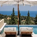 Nousa Villas, Private Luxury Retreat With Ionian Sea Views - By Mana Gers וילה