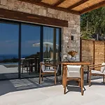 Nousa Villas, Private Luxury Retreat With Ionian Sea Views - By Mana Gers * Volímai