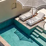 Nousa Villas, Private Luxury Retreat With Ionian Sea Views - By Mana Gers וילה Volímai