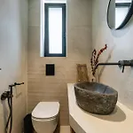 Nousa Villas, Private Luxury Retreat With Ionian Sea Views - By Mana Gers וילה *