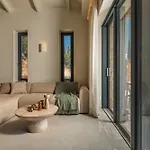 Nousa Villas, Private Luxury Retreat With Ionian Sea Views - By Mana Gers וילה *