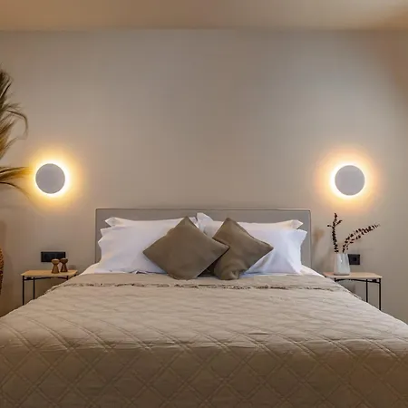Nousa Villas, Private Luxury Retreat With Ionian Sea Views - By Mana Gers * Volímesz