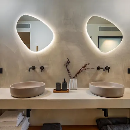 Villa Nousa Villas, Private Luxury Retreat With Ionian Sea Views - By Mana Gers Volímai