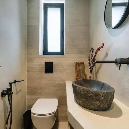 Nousa Villas, Private Luxury Retreat With Ionian Sea Views - By Mana Gers Willa *