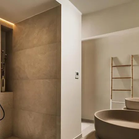 Willa Nousa Villas, Private Luxury Retreat With Ionian Sea Views - By Mana Gers Volímai