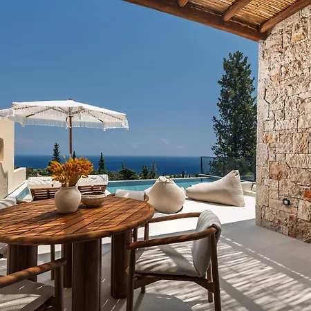 Nousa Villas, Private Luxury Retreat With Ionian Sea Views - By Mana Gers Villa