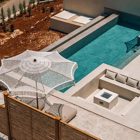 Villa Nousa Villas, Private Luxury Retreat With Ionian Sea Views - By Mana Gers Volímai