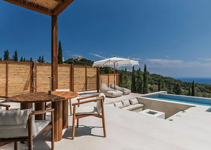 Vilă Nousa Villas, Private Luxury Retreat With Ionian Sea Views - By Mana Gers *