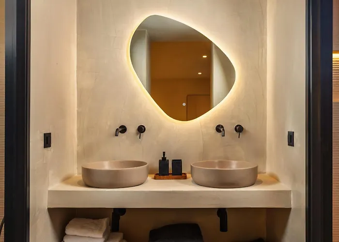Nousa Villas, Private Luxury Retreat With Ionian Sea Views - By Mana Gers *